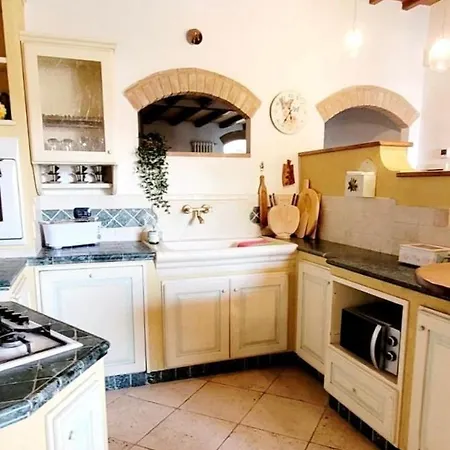 Appartamento Castel San Gimignano كاسل سان جيمجنانو